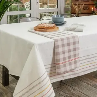 Скатерть гладкотканая Piccole gioie 200х150 Скатерть гладкотканая Piccole gioie 200х150