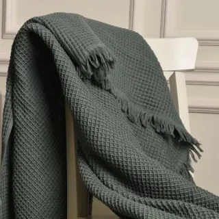 Плед Прикосновение 180x140 с бахромой Плед Прикосновение 180x140 с бахромой