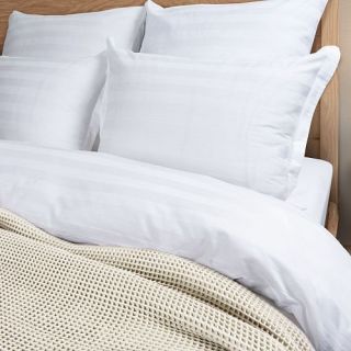 Плед жаккардовый 150х200 Бамбуковый комфорт (бамбук) Плед жаккардовый 150х200 Бамбуковый комфорт (бамбук)