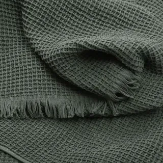 Плед Прикосновение 180x140 с бахромой Плед Прикосновение 180x140 с бахромой