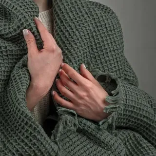 Плед Трепет 170x130 с бахромой Плед Трепет 170x130 с бахромой