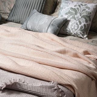 Плед Трепет 170x130 с бахромой Плед Трепет 170x130 с бахромой