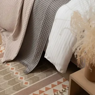 Покрывало рельефное Натуральная гормония в подарочной упаковке Покрывало рельефное Натуральная гормония в подарочной упаковке