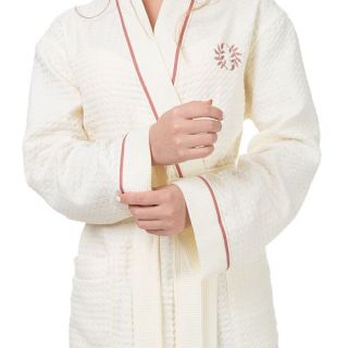 Халат гладкотканый Современный винтаж женский с рельефной клеткой Халат гладкотканый Современный винтаж женский с рельефной клеткой