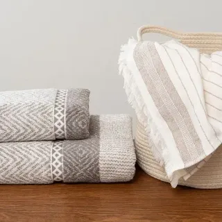 Полотенце махровое Alma di boho с петелькой Полотенце махровое Alma di boho с петелькой