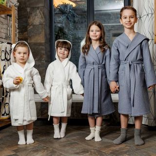Халат вафельный детский Радость с капюшоном (ушки) Халат вафельный детский Радость с капюшоном (ушки)