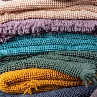 Плед Тепло 170x130 с бахромой Плед Тепло 170x130 с бахромой