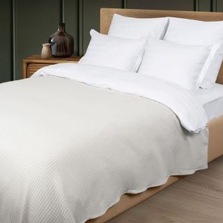 Покрывало жаккардовое Изысканный минимализм Покрывало жаккардовое Изысканный минимализм