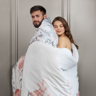 Cleanelly – Комплект постельного белья Цветочная магия в подарочной упаковке , размер Евро Cleanelly – Комплект постельного белья Цветочная магия в подарочной упаковке , размер Евро