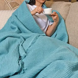 Плед Трепет 170x130 с бахромой Плед Трепет 170x130 с бахромой