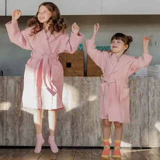 Халат вафельный детский Радость с капюшоном (ушки) Халат вафельный детский Радость с капюшоном (ушки)