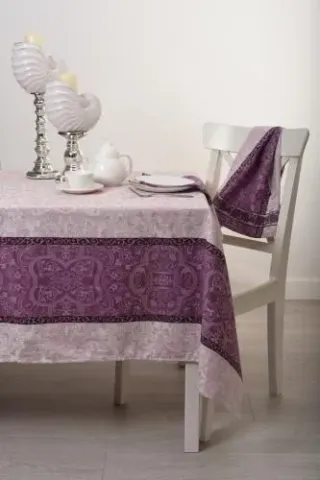 Скатерть гладкотканая Шардоне 200х150 Скатерть гладкотканая Шардоне 200х150